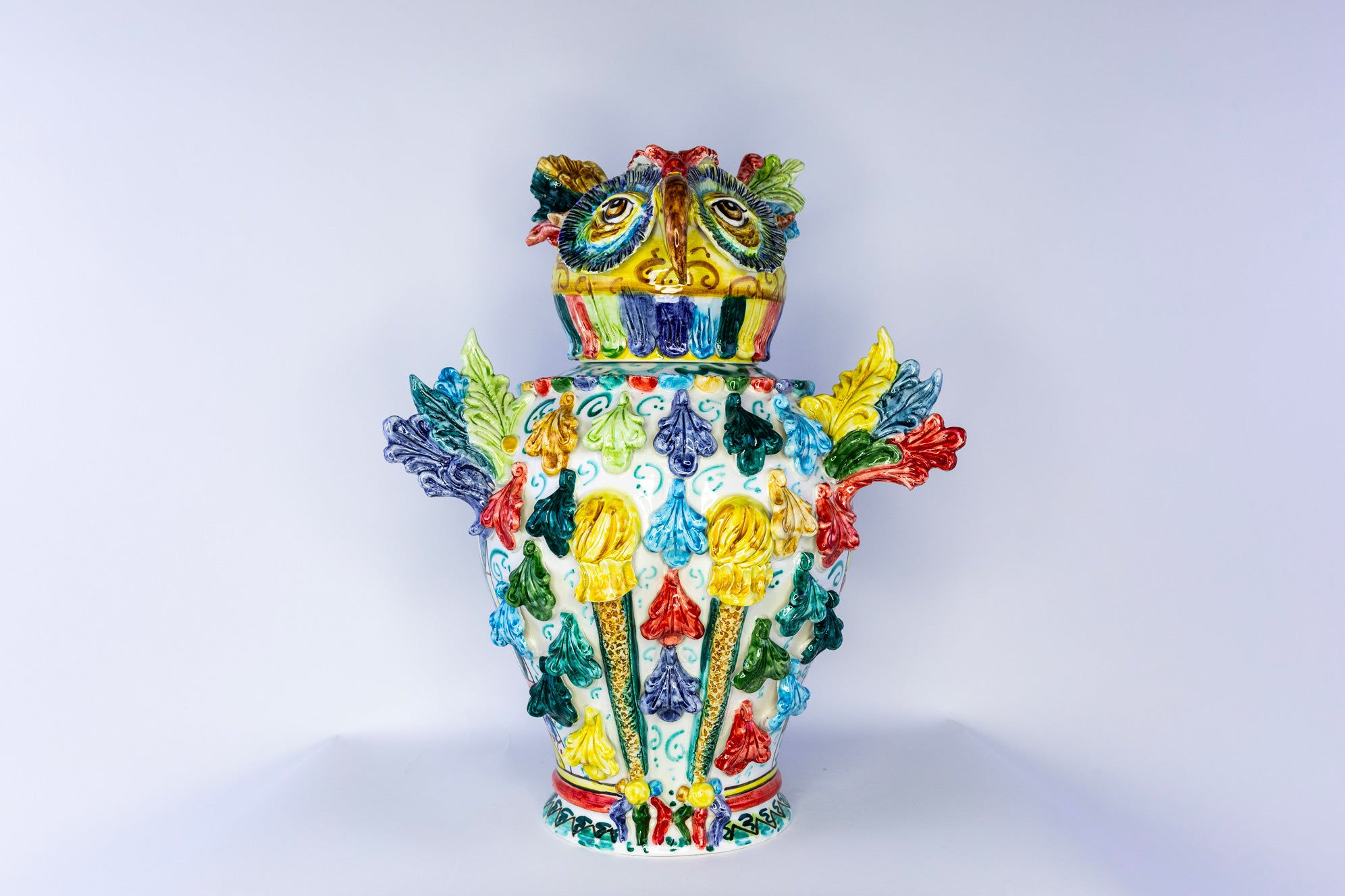 Civetta in ceramica di Caltagirone