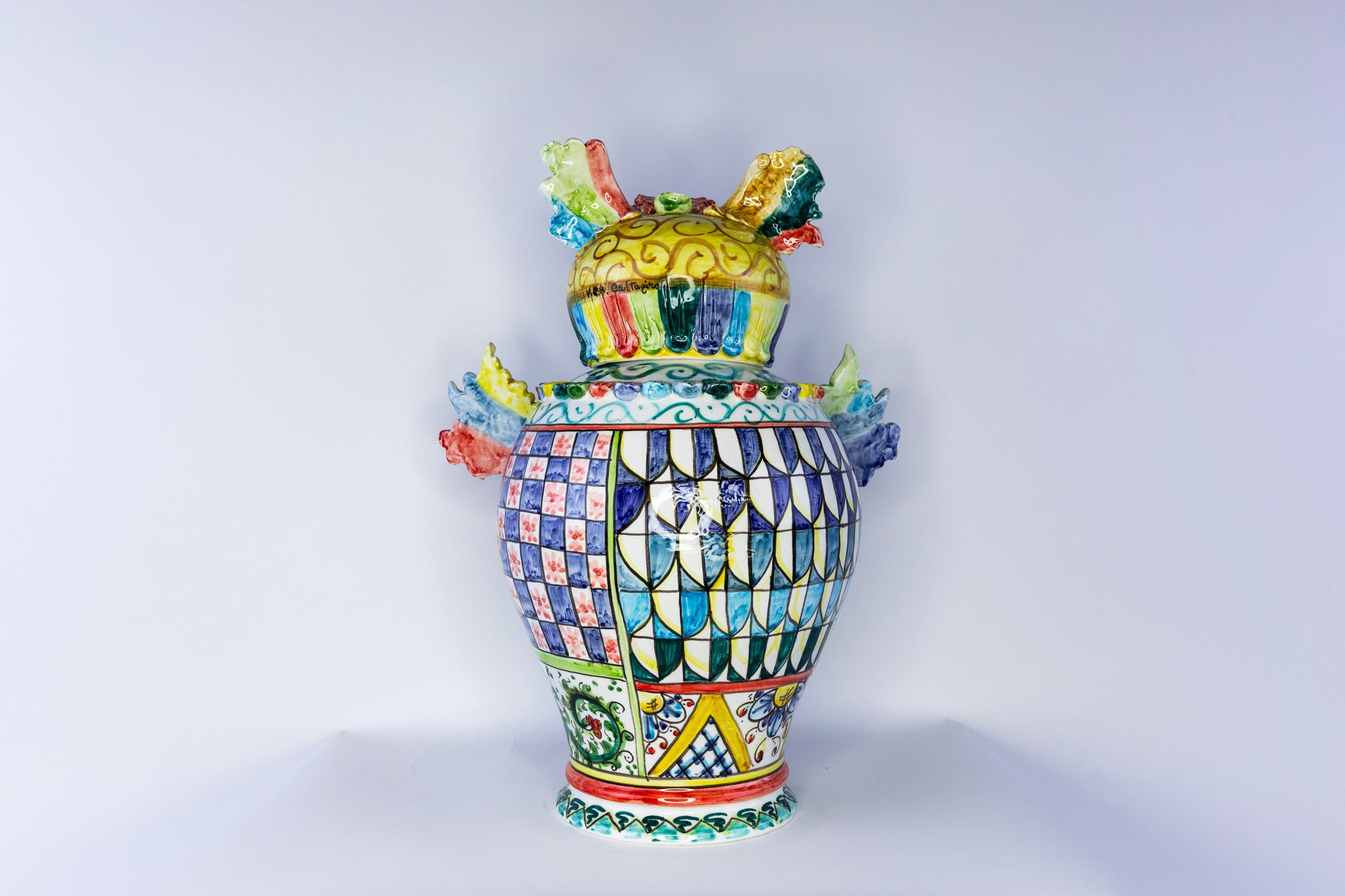 Civetta in ceramica di Caltagirone